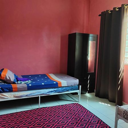 Teratak Delisha -Musslim Kampong Jemampar Exterior foto